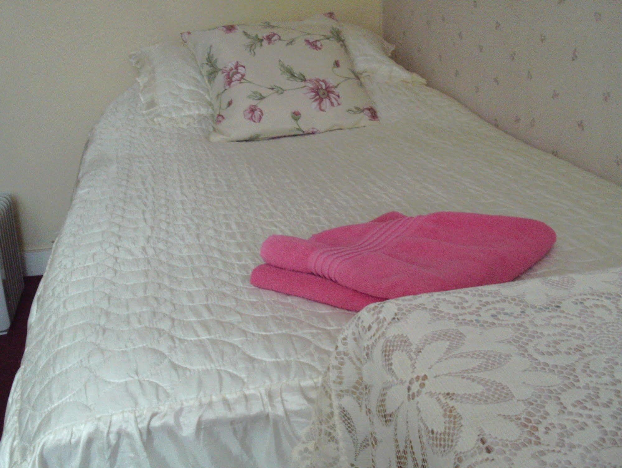 Stansted Airport Cottage Elsenham Extérieur photo
